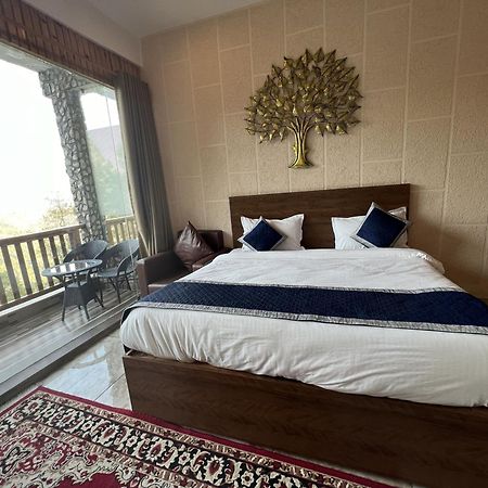 Hotel The Himalayan Heights Satya'S Kasardevi Almora Esterno foto