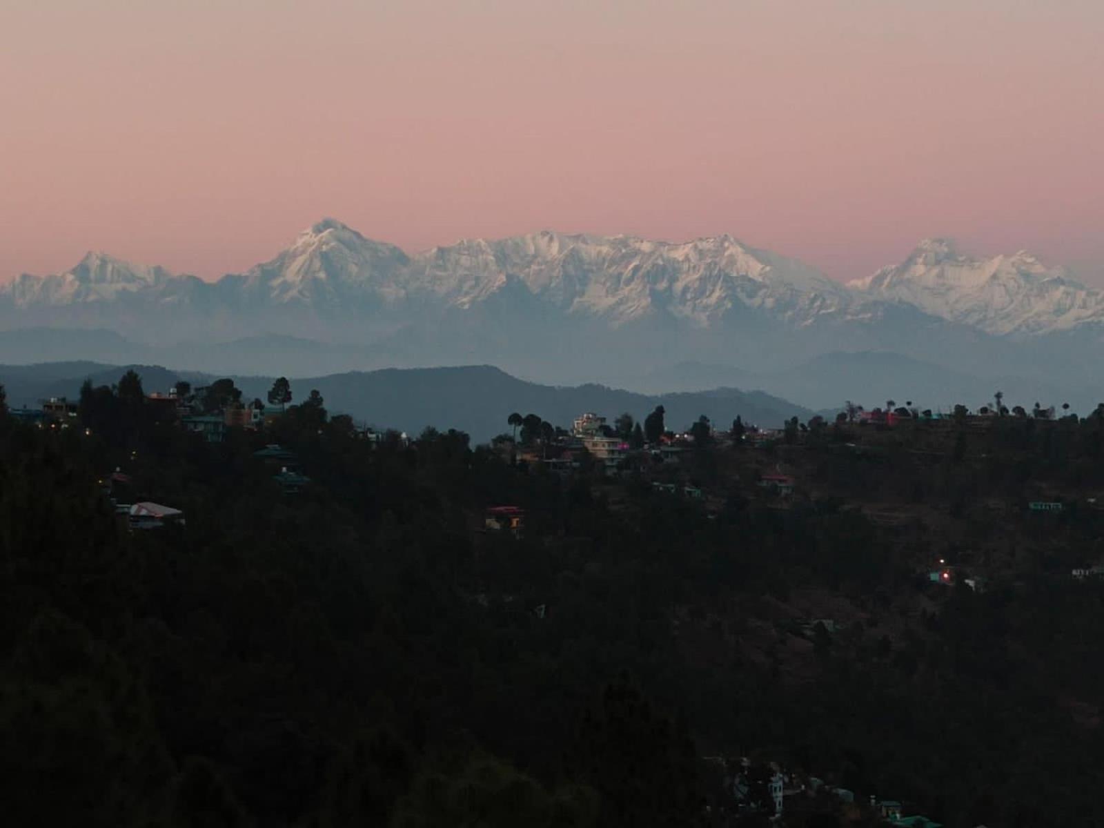 Hotel The Himalayan Heights Satya'S Kasardevi Almora Esterno foto