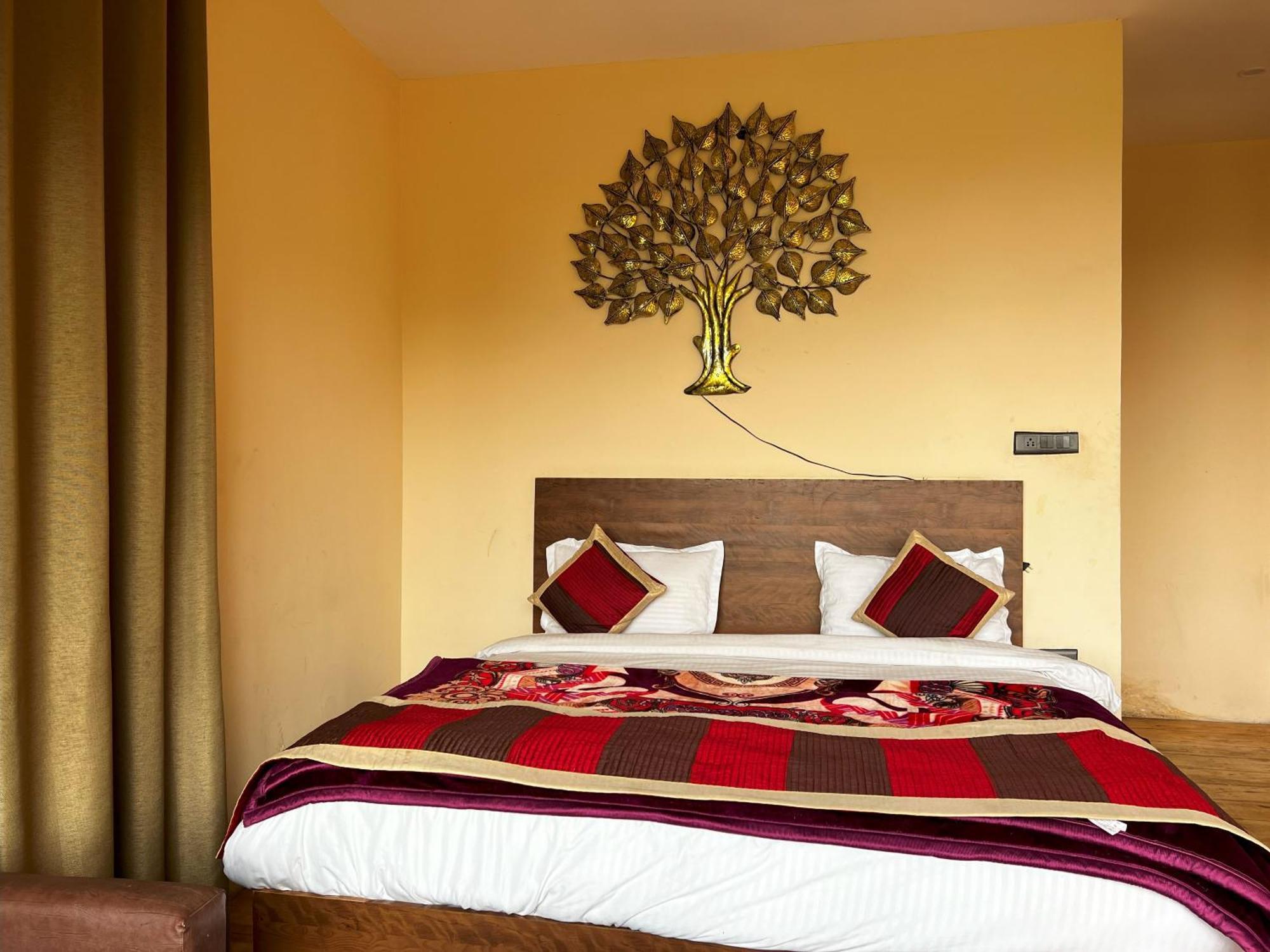 Hotel The Himalayan Heights Satya'S Kasardevi Almora Esterno foto