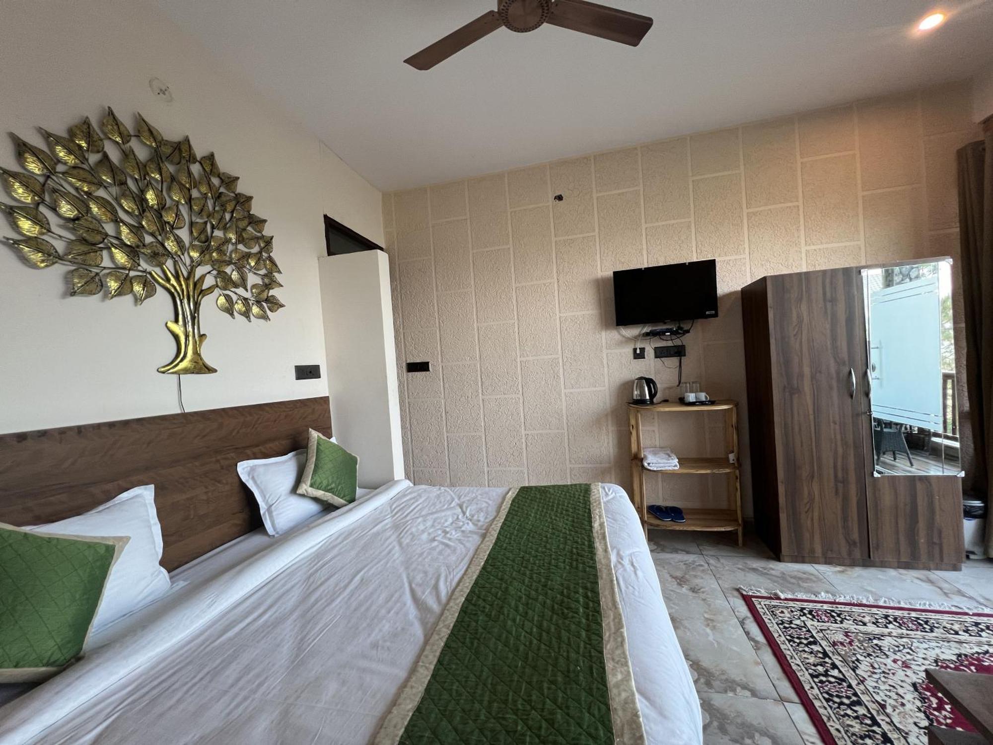 Hotel The Himalayan Heights Satya'S Kasardevi Almora Esterno foto