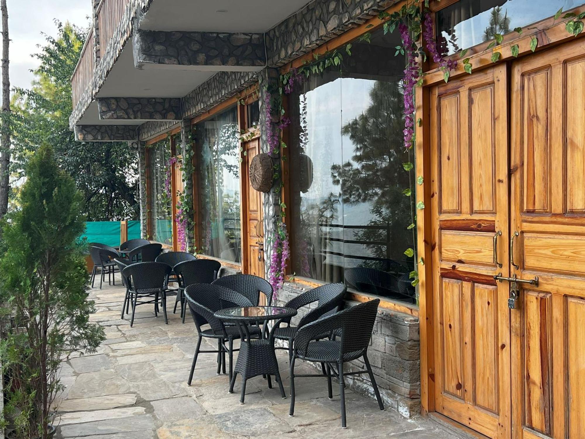 Hotel The Himalayan Heights Satya'S Kasardevi Almora Esterno foto