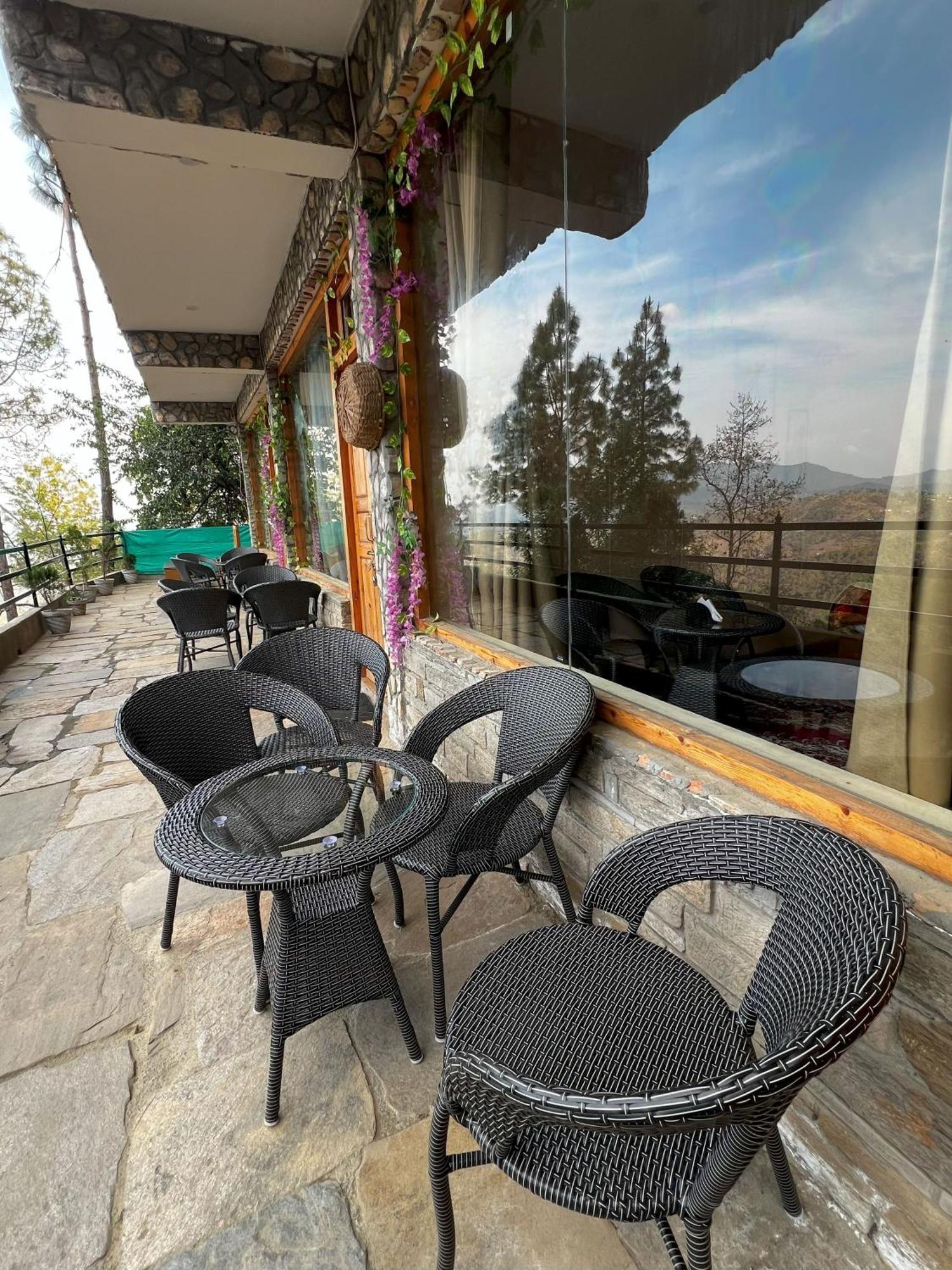 Hotel The Himalayan Heights Satya'S Kasardevi Almora Esterno foto